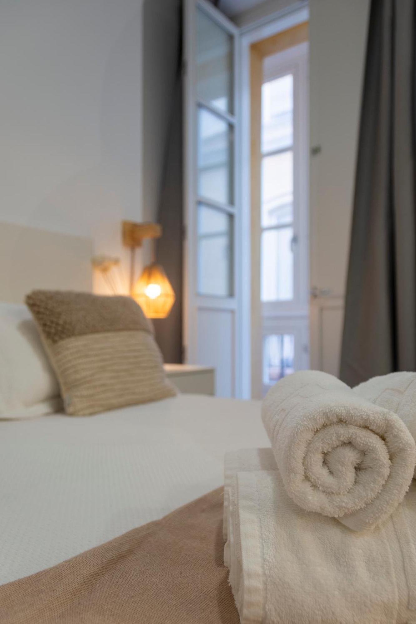 Apartamentos La Tahona Cadiz Dış mekan fotoğraf