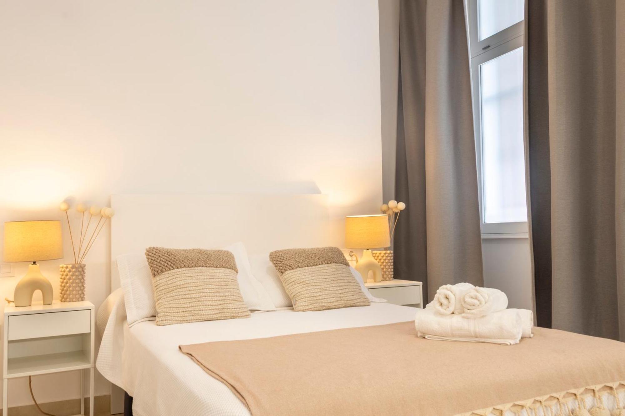 Apartamentos La Tahona Cadiz Dış mekan fotoğraf