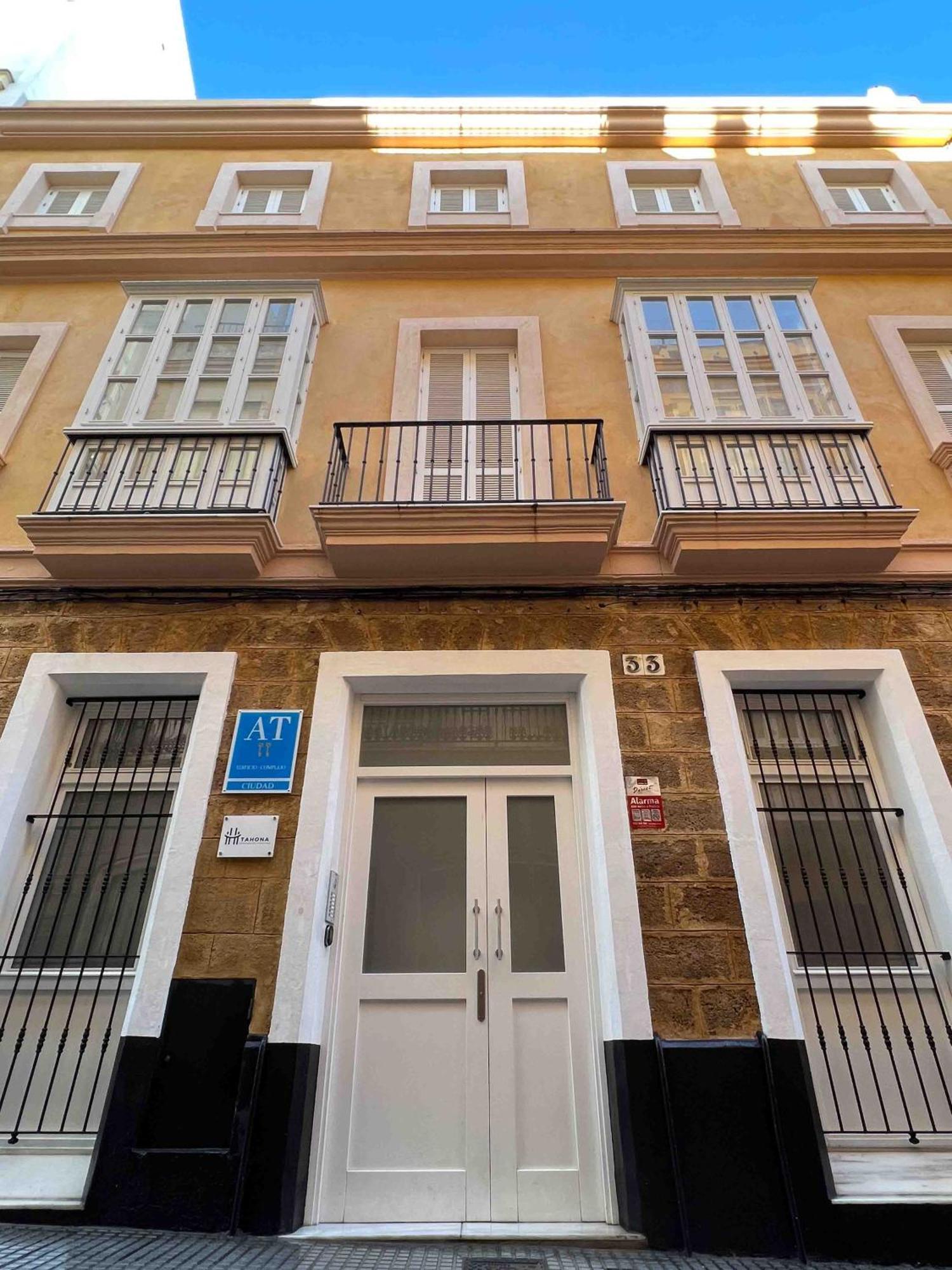 Apartamentos La Tahona Cadiz Dış mekan fotoğraf